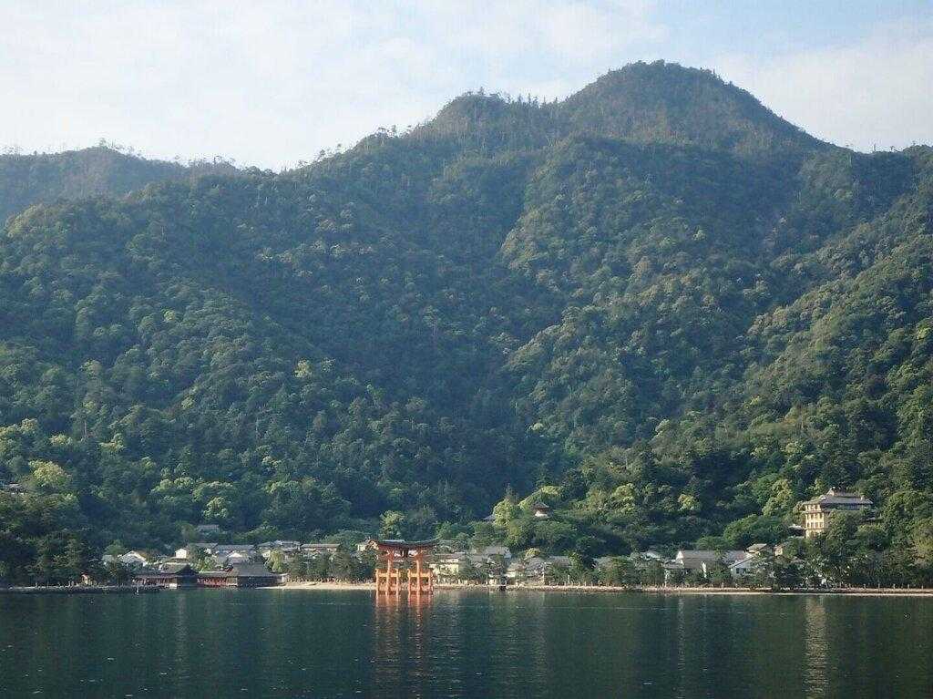 獅子岩駅発着｜宮島ロープウェーで楽しむ弥山 往復コースの写真