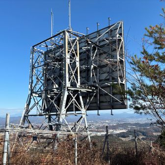 反射板を裏から見ると