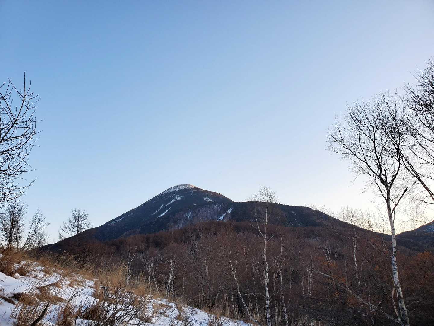 目の前には、ドーンと蓼科山。
雪山シーズンに挑戦したいなぁ。