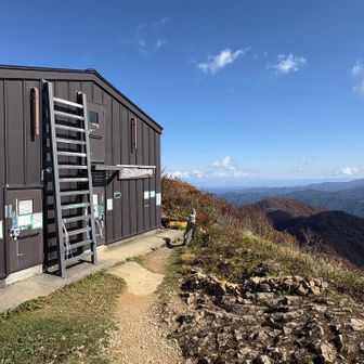小屋に到着