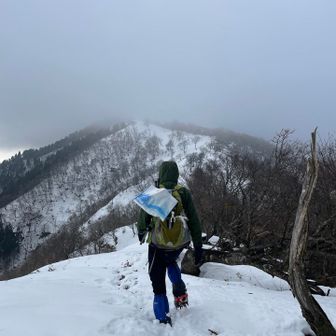 わぁ、釣瓶の方も吹雪いてるのかなぁ
ま、たかちゃん💫には山神さまがついてるからきっと大丈夫🙆☀️