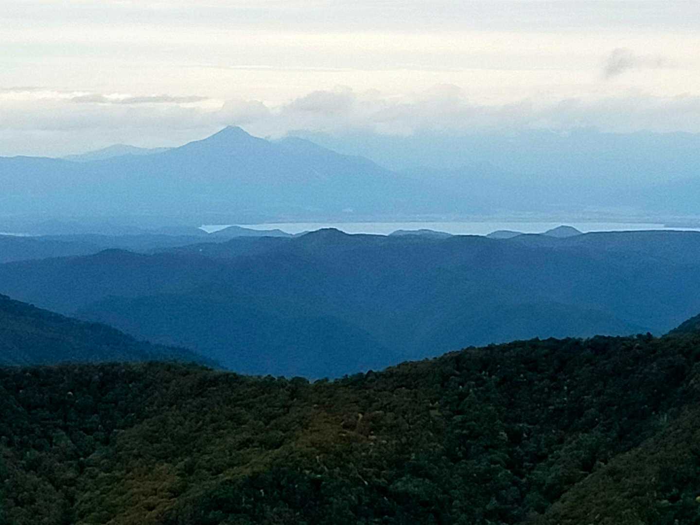 磐梯山と猪苗代湖見えた🤩