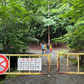 いろいろ話をしながら
雨は止まないけど・・
おぉぉぉゴール
