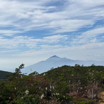磐梯山
ススキが秋！