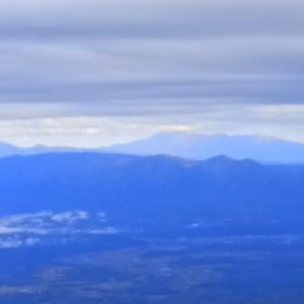 ボケボケの狩場山