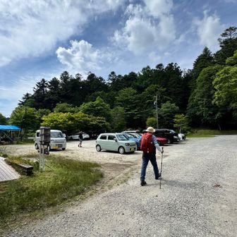 14:42  無事に下山できました。
とても清々しい気温で歩きやすい山です。感謝🙏