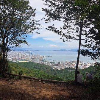むこうに絶景‼️
