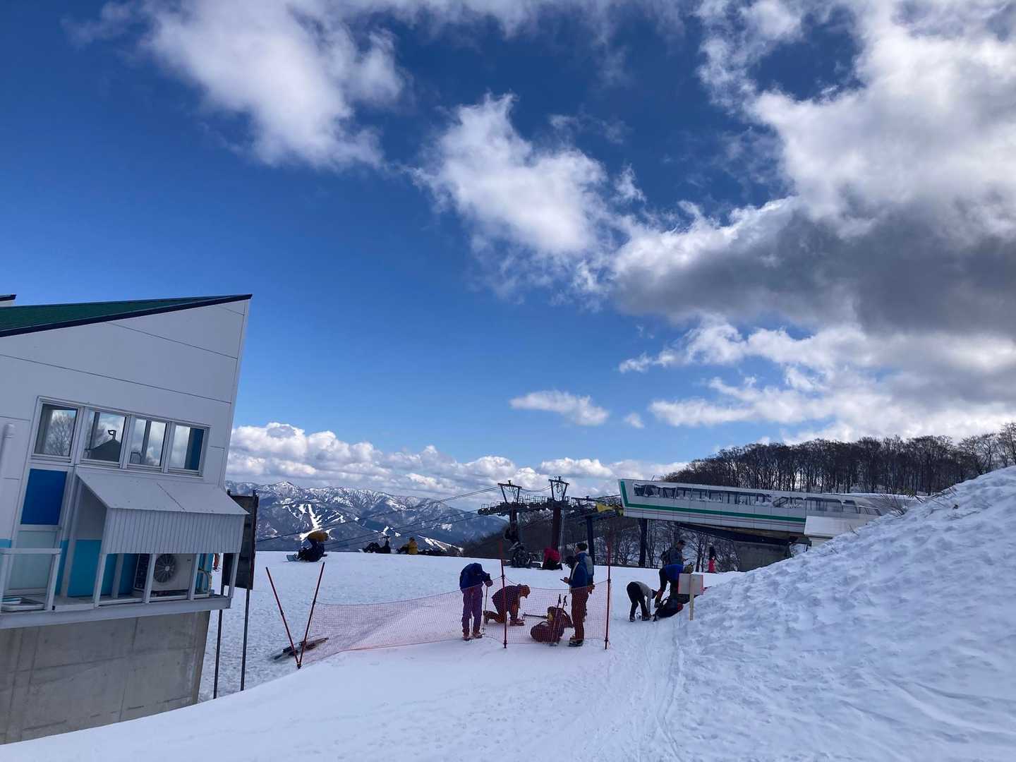 タカステラス裏の登山口へ下山。
ゴールです。