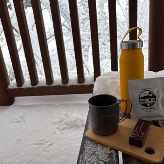 職場の人にもらった
新田珈琲さんの珈琲淹れます☕️