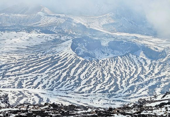 中岳（阿蘇山）の最新登山情報 / 人気の登山ルート、写真、天気など
