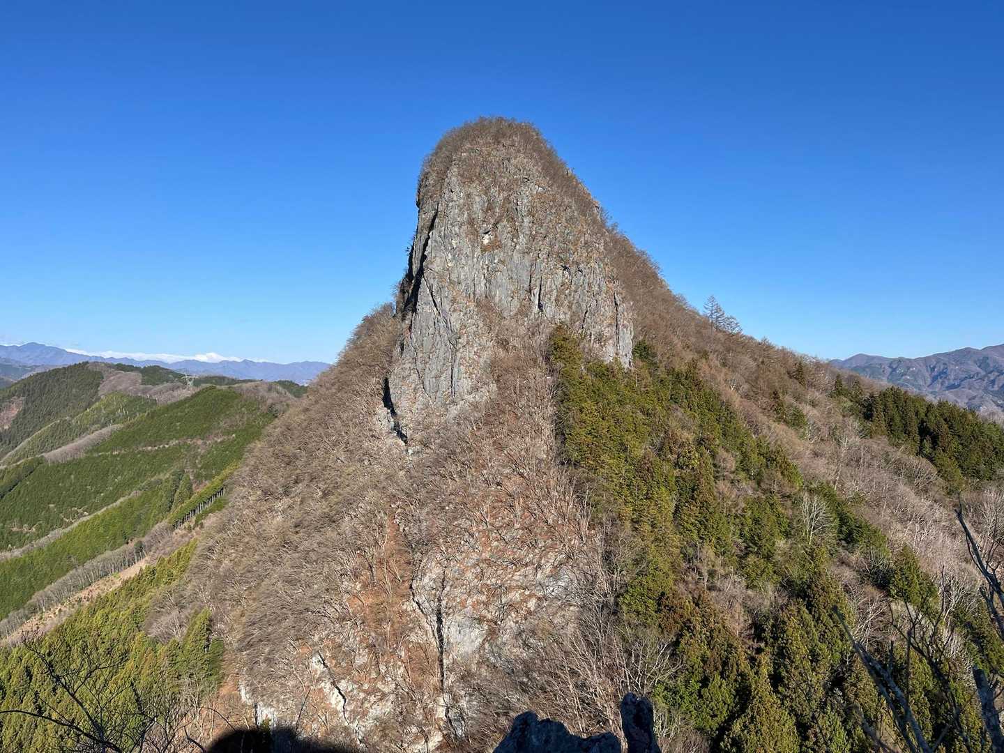 これ二子山じゃないよね？
この山の後ろでまだ見えてないはず