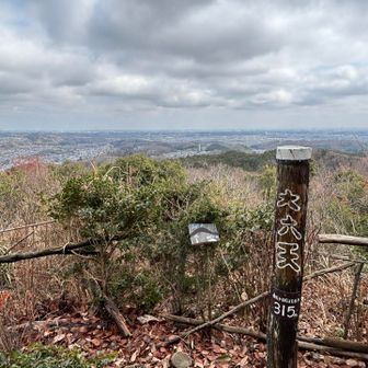 2座目　大六天
相模湾も見えるナイスビューポイントです