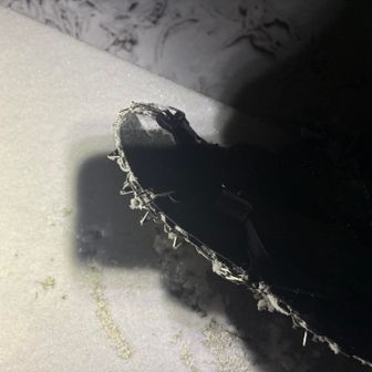 人生初のチェーンスパイク
アイゼンは履いたことあるんだけどね〜
履き方はこれでいいのか？
知らんけど🤣
無事下れたしヨシってことに🤣
さーてと　帰って支度します🏠