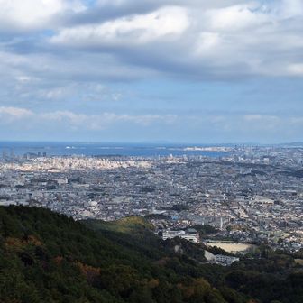 油山山頂よりも、こちらの方が展望には優れているね😄