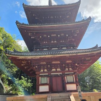 美しい三重塔