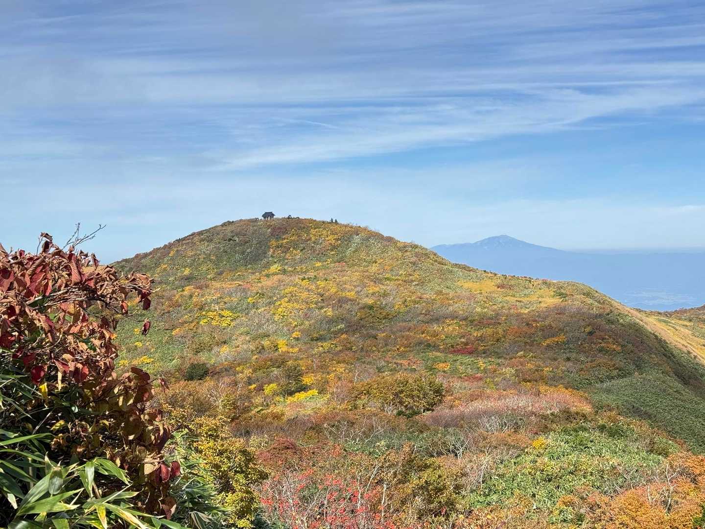 奥の院と鳥海山