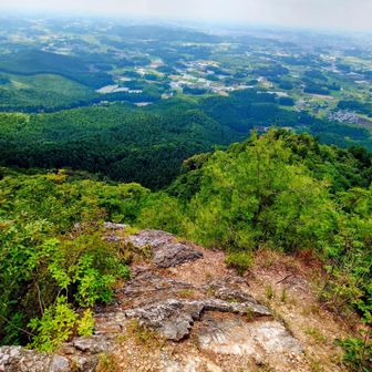 南に関東平野
東京方面はガスの中