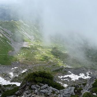 山頂からのカール
