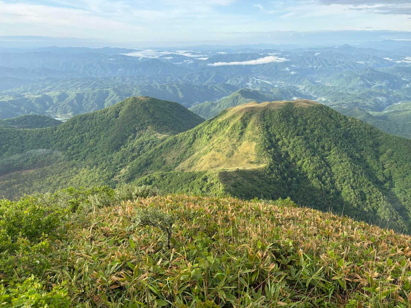 姫逃池登山口-男三瓶山-扇沢-子三瓶山-風越-奥の湯峠-女 周回コースの写真
