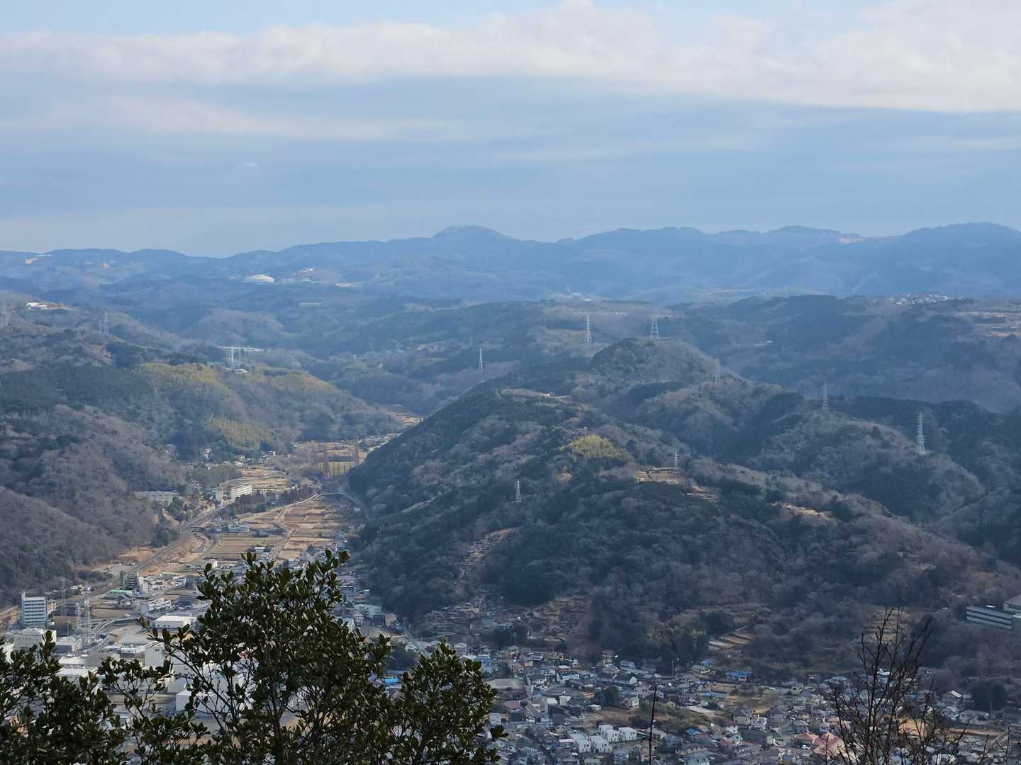 大仁駅-城山登山口-城山峠-城山-葛城山登山口-背面登山口 縦走コースの写真