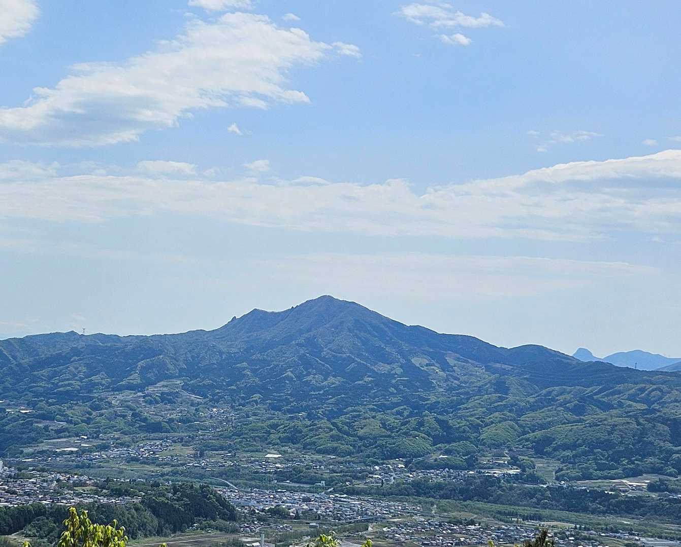子持山