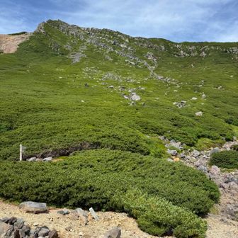 三ノ池の周回を終え…
登り返しです。急登‪💧‬