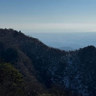 次は写真でよく見るあっちのポツッと出てる岩の所に行く🏃