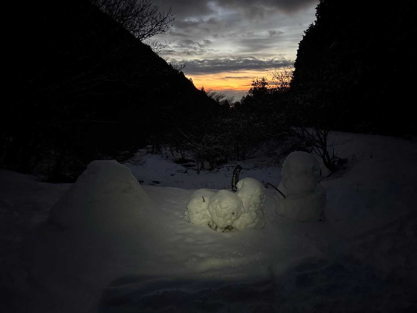 霊仙山権現山登山口-権現山-ホッケ山-小女郎峠 往復コースの写真