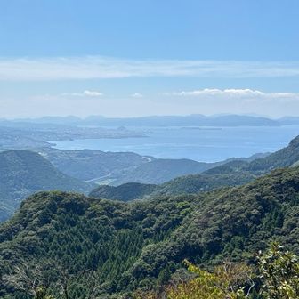 鳥兜岩から見る大村湾、長崎空港方面