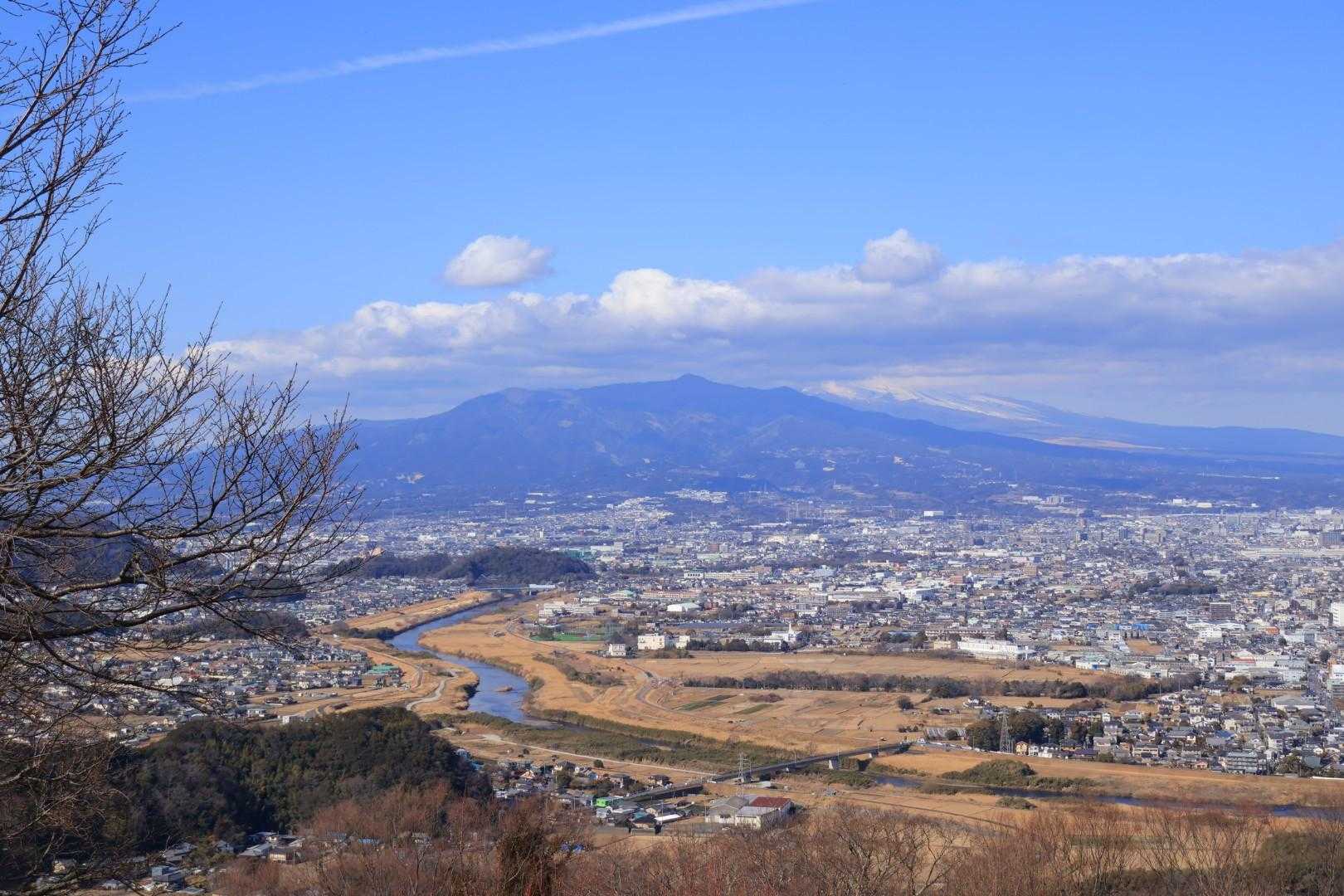 富士山は雲隠れ