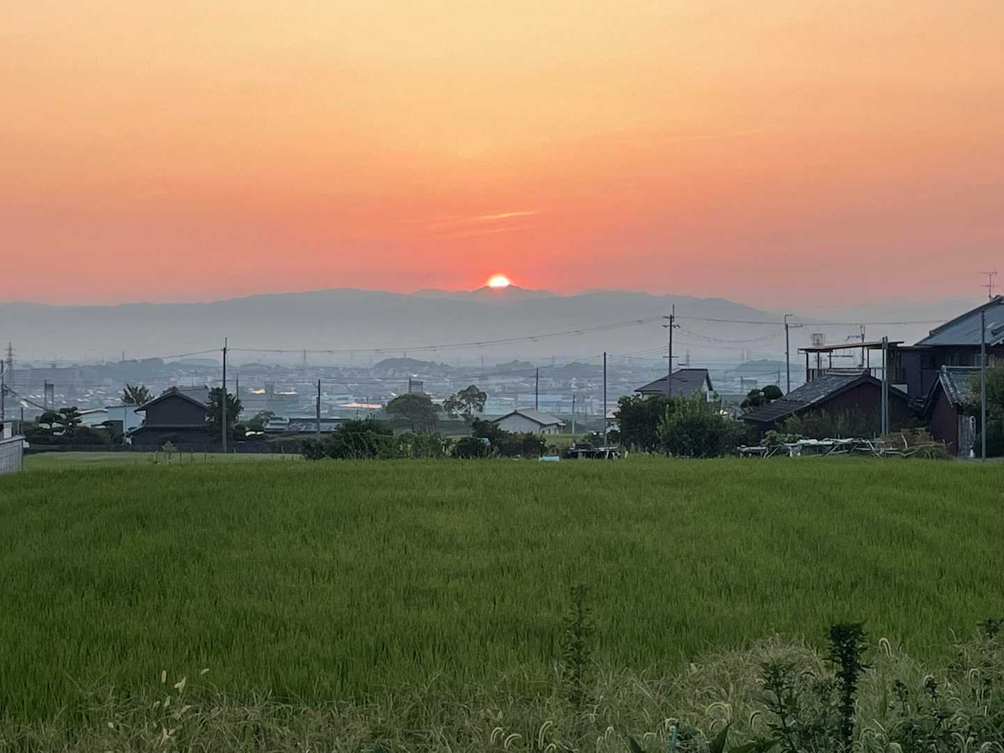 登山口へ向かう途中、ご来光☀️
今日も暑くなりそう💦