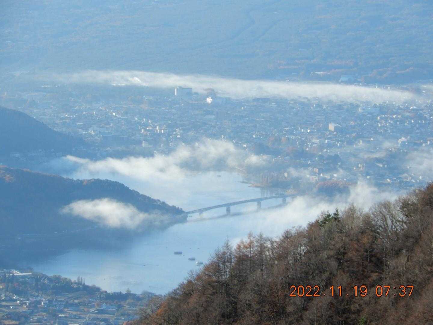 河口湖大橋アップ