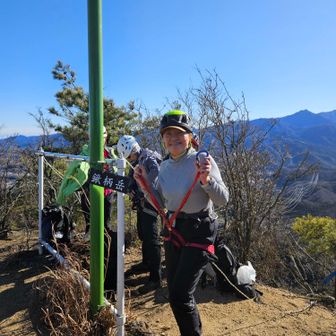 登頂🙌～
掛けかえの練習になった～