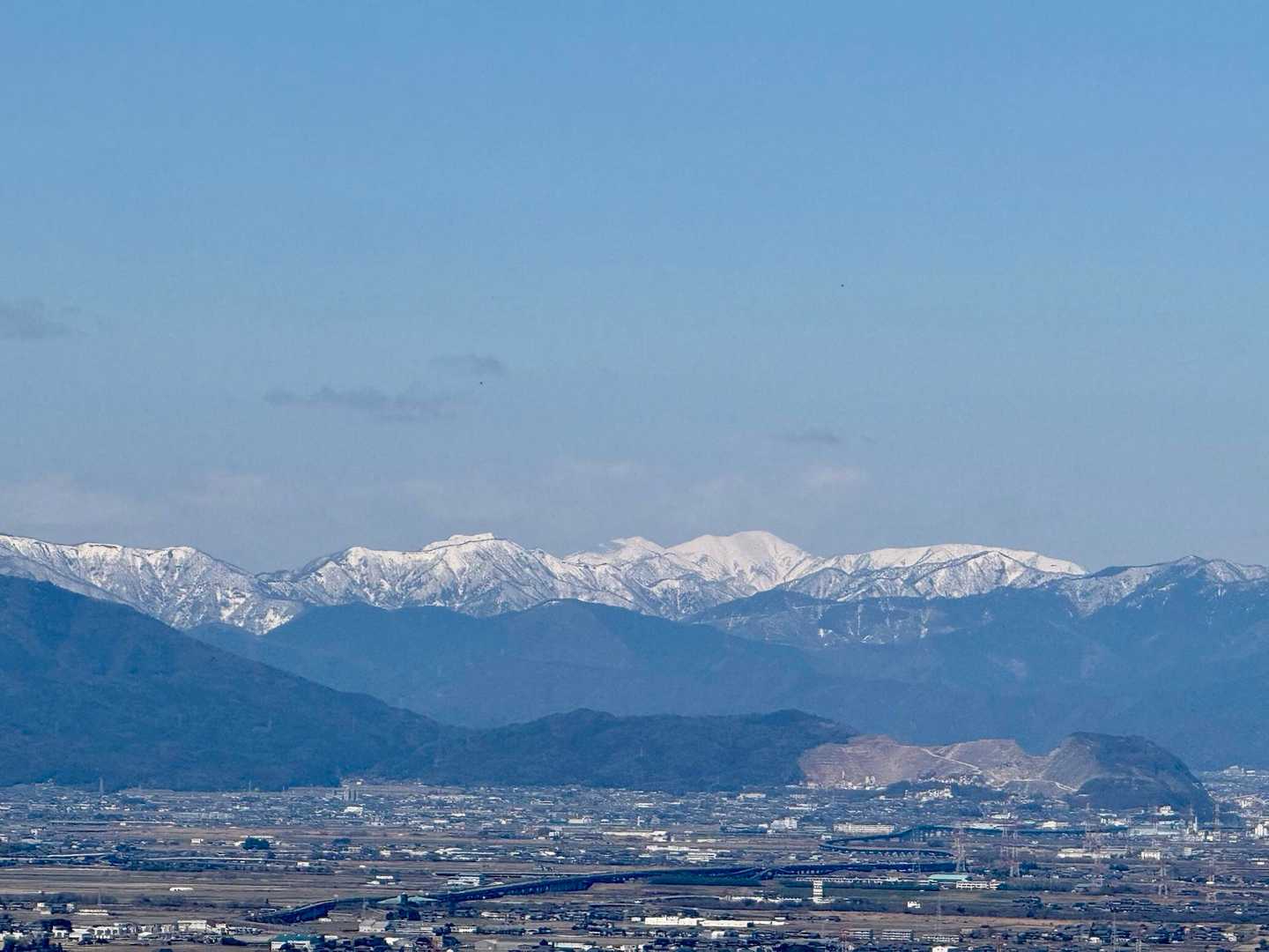 晴天で眺望良すぎ！
能郷白山方面⁉️