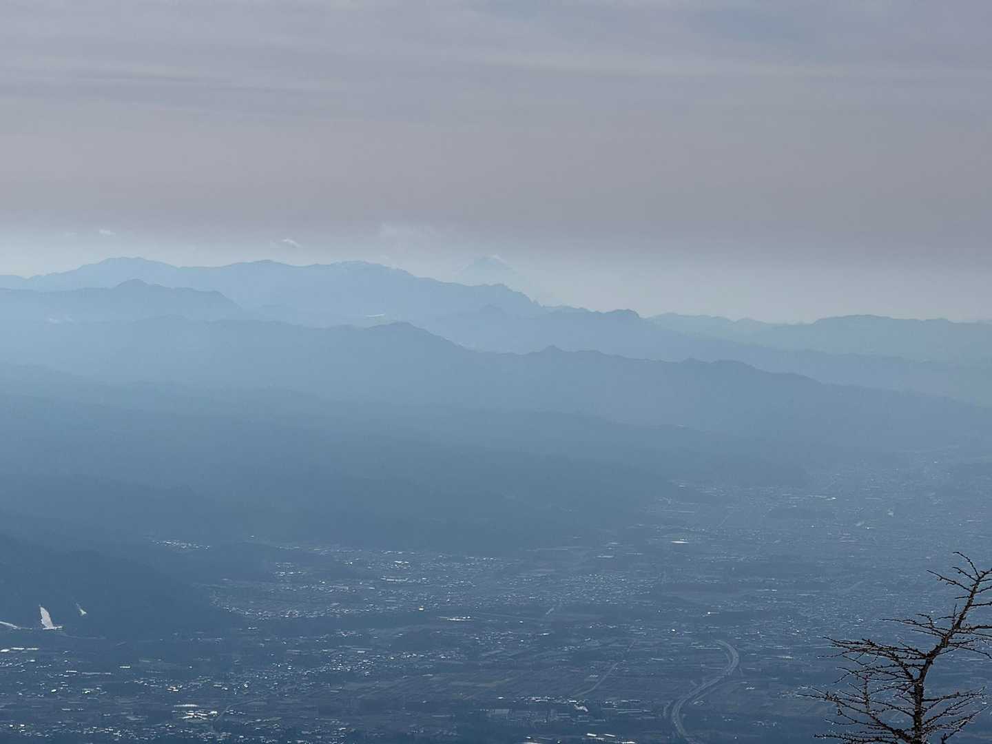 富士山が写ってます