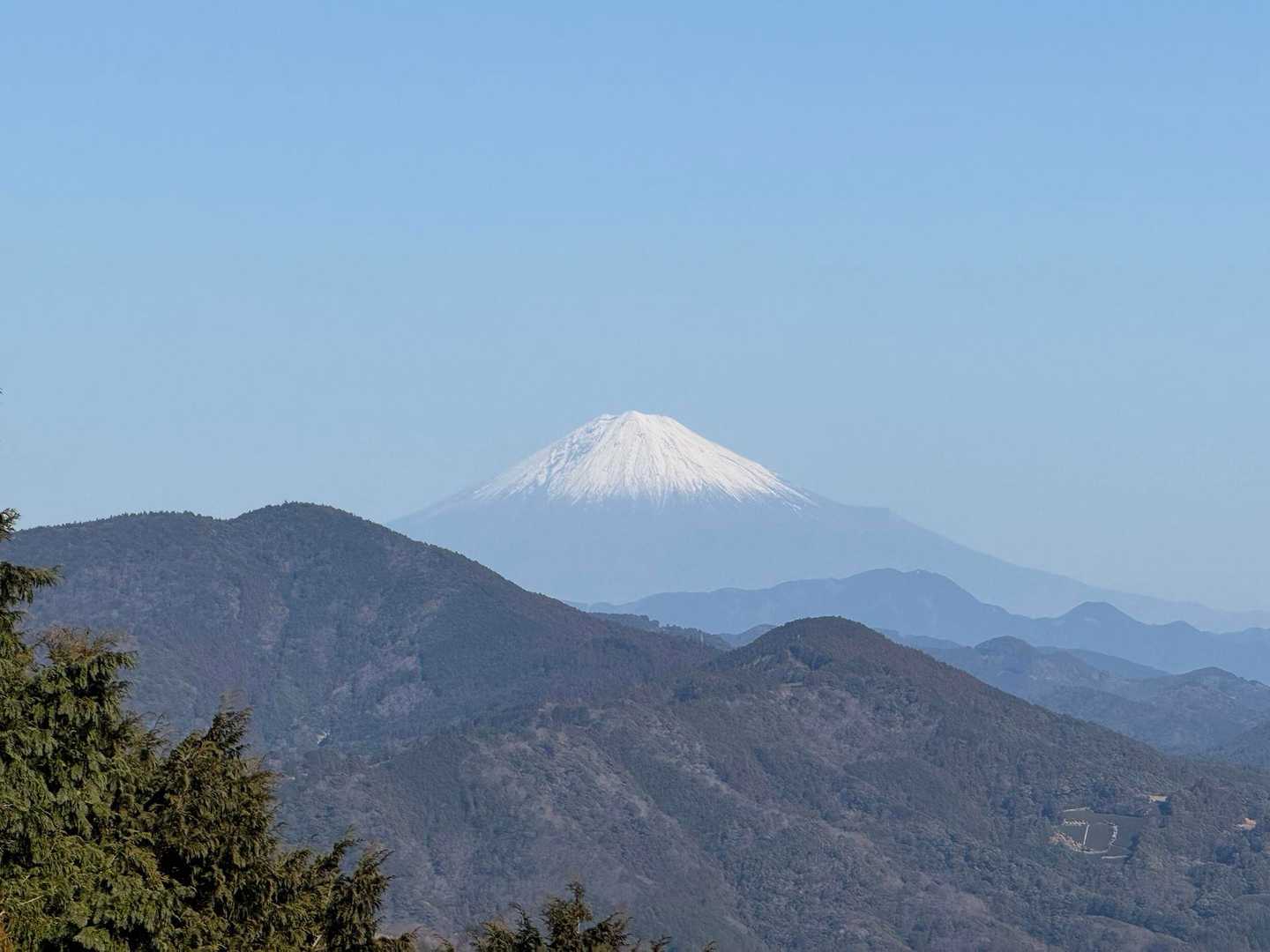 ちょっと霞取れてきたかな🗻