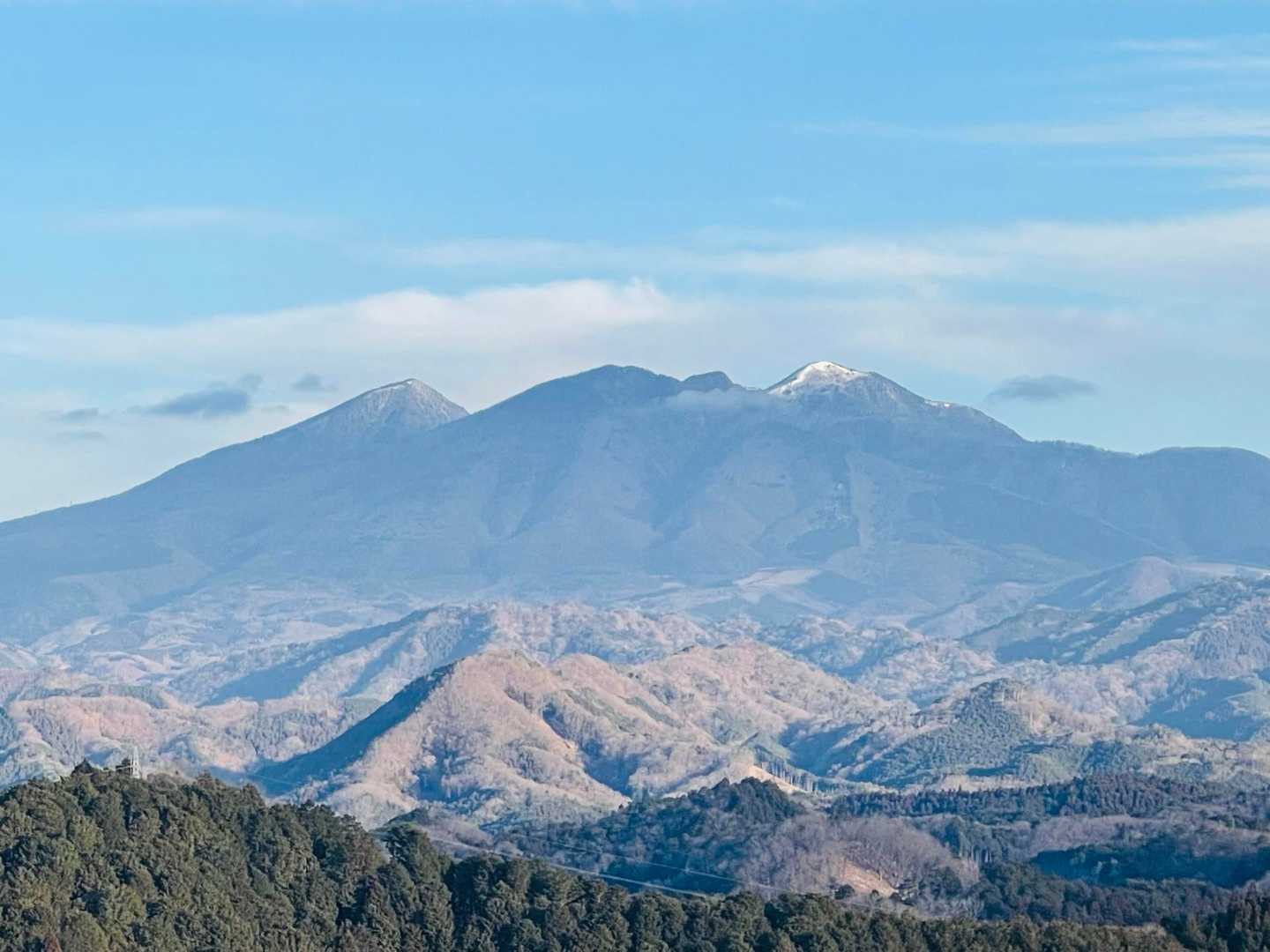 高原山塊