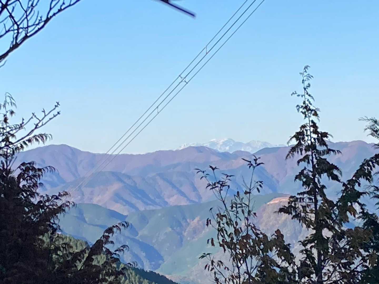 白山⁇