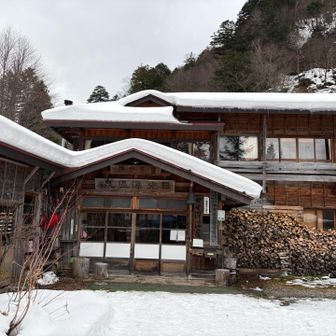 本当はこちらに泊まりたかった、日光澤温泉。