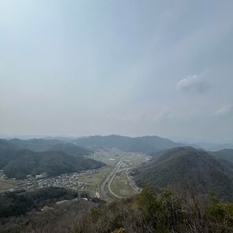 ロードバイクでも走った道を見おろして