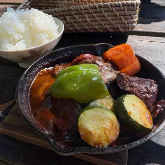 絶品タンシチューと大盛りご飯👩🏻‍🦰食べれた🤪