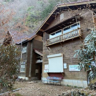 清滝小屋で休憩。