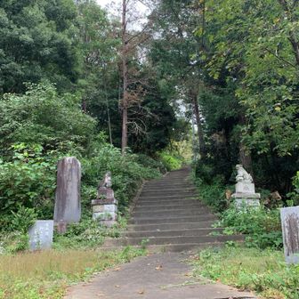 雷電神社の入口