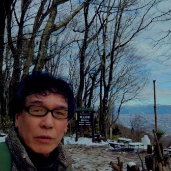 頂上直下広場にて
頂上が何処かわからないですが😔