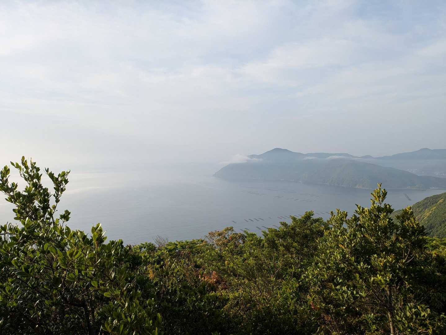 空の公園登山口-石槌山-色利山-元越山 往復コースの写真