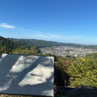 黒木町方面✨
源助能の一族は黒木姓を称して猫尾城を代々の居城としますが戦国時代に大友家の立花道雪軍に攻められ落城🏯
黒木家永公の壮絶なエピソードが残っています🥺