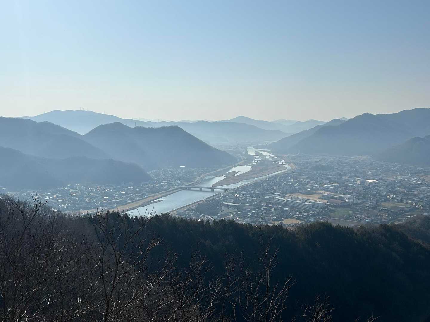 見えてる川は二級河川の千種川だと地元のベテランさんが教えてくれた
他にも色々教えてくれました😄