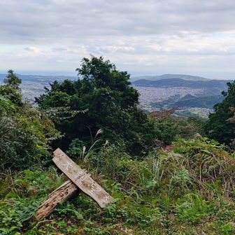 大観望、かつての山小屋跡