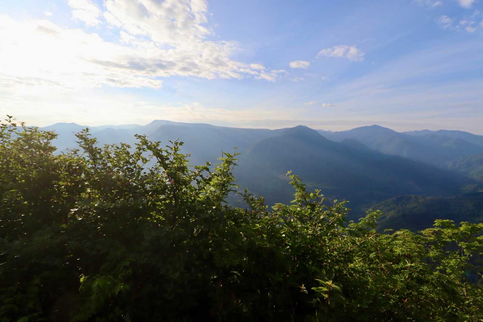 苗場山かな