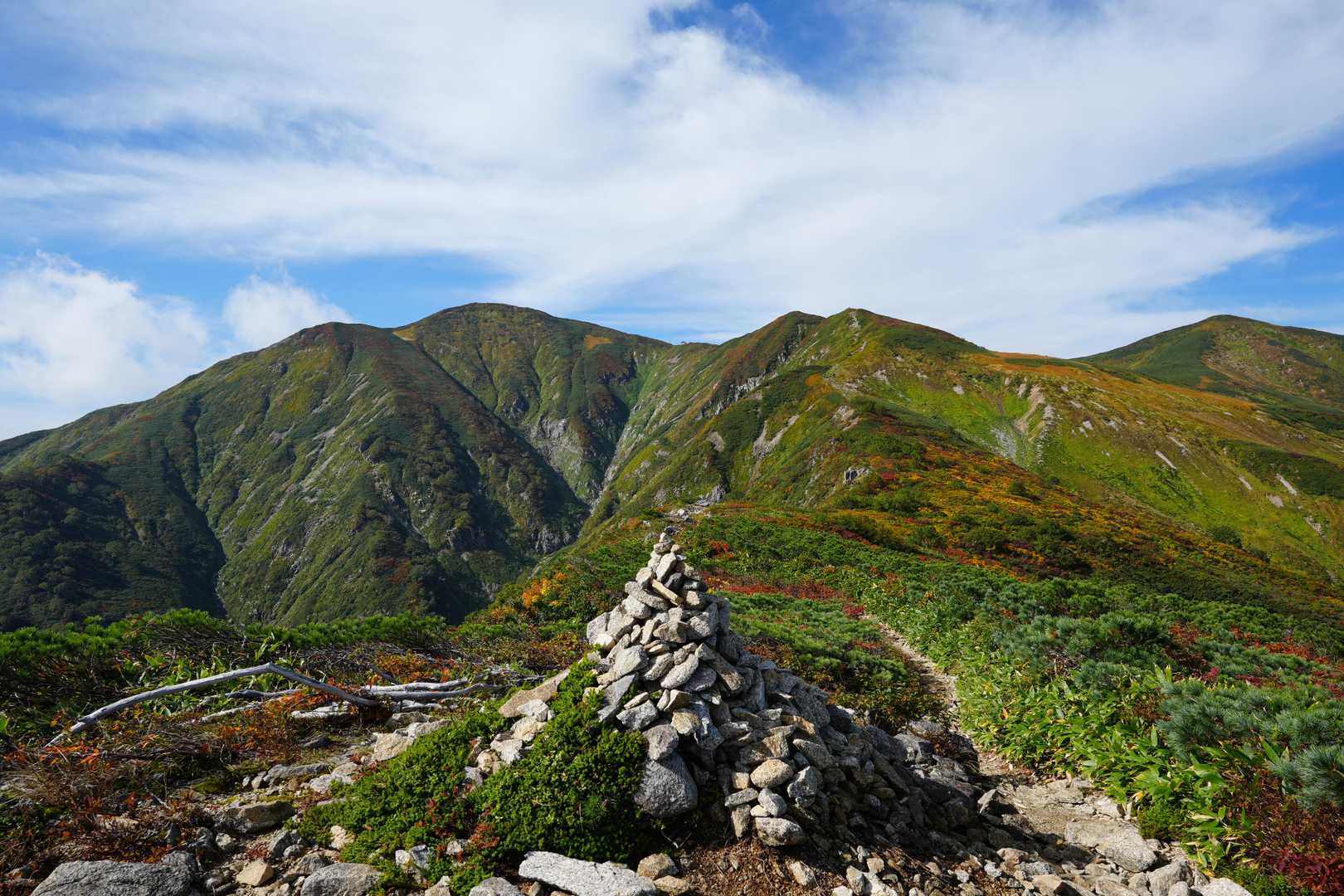 古寺鉱泉登山口-古寺山-大朝日岳-小朝日岳-鳥原山-畑場峰 周回コースの写真